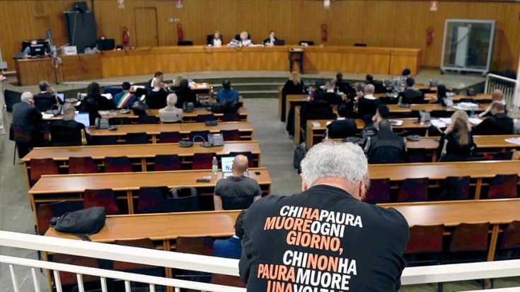 Hydra, il pentito: “Il sindaco di Buscate ci chiese di cacciare una famiglia da una casa occupata”