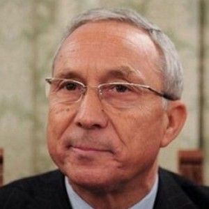 Osvaldo Napoli: "Ci auguriamo che il governo Renzi duri"