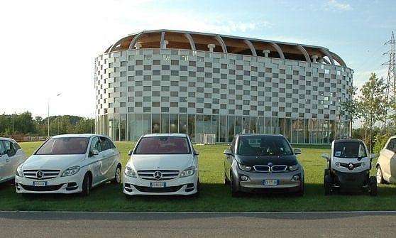 Electric Drive Days, così le case automobilistiche puntano sul salone delle elettriche