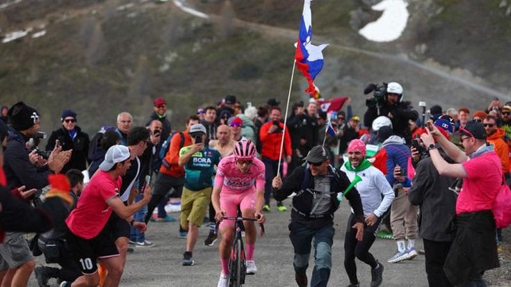 Giro d’Italia, cosa resta prima di Roma: due arrivi in salita e ancora tanta montagna. Pogacar può risparmiarsi prima del trionfo