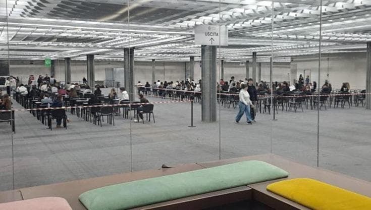 Fuga da Medicina, iscritti -20%. Gli studenti: “Firenze troppo cara”