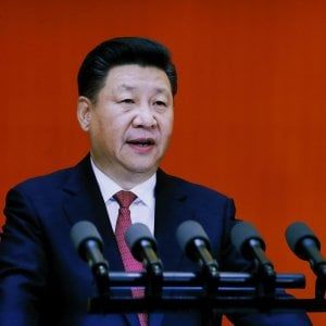 Cina, la decisione di Xi: "Torniamo a chiamarci compagni". Ma oggi vuol dire 'gay'