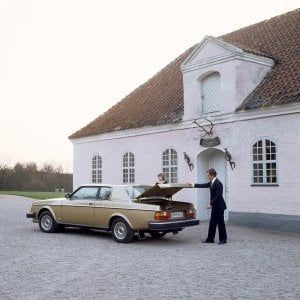 Compie 40 anni la Volvo più strana