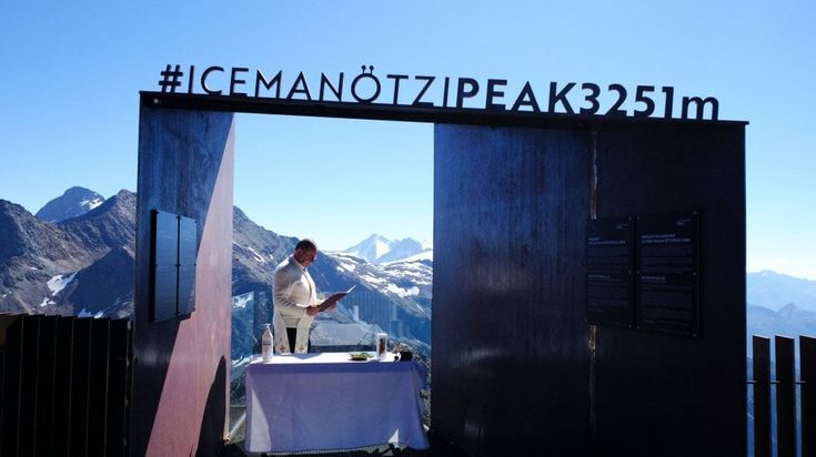 Val Senales. A 3.200 metri il belvedere sulla montagna di Ötzi