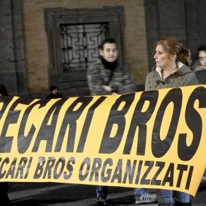 Bros, Banchi nuovi e No-Tav. Migliaia in corteo: "Tutti liberi"