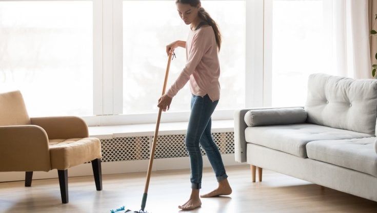 Home gender gap, quando la discriminazione di genere nasce fra le mura domestiche 