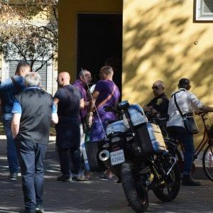 Bari, 24enne trovato morto nei bagni di piazza Garibaldi: arresto cardiorespiratorio