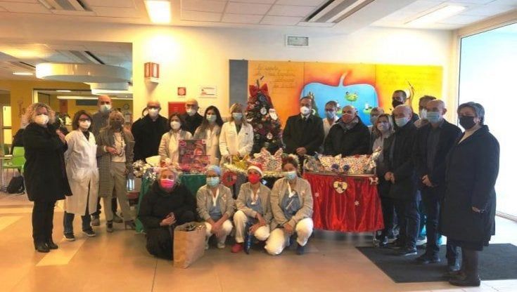 Parma, è all'ospedale dei Bambini la prima tappa di Babbo Natale