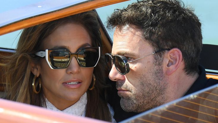 Venezia 78. J.Lo e Ben Affleck sbarcano al Lido