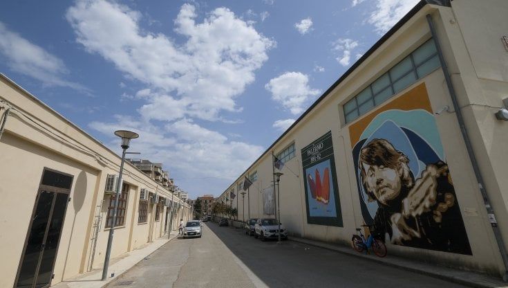 Cantieri culturali di Palermo, polemica per l'intestazione a Ducrot: "Così perdono identità"