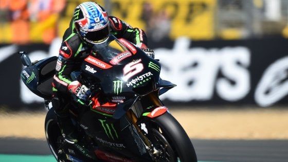 Motogp, Francia: pole di Zarco davanti a Marquez. Rossi nono