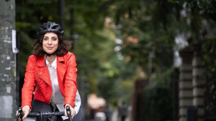 Simona Larghetti, l’ambientalista in bici: “Io, a 30 all’ora verso viale Aldo Moro”