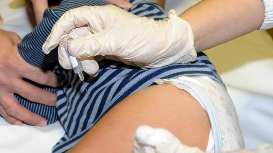 Vaccini, anche Parma sotto la soglia dell'Oms