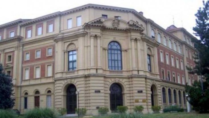 Bologna, anarchici in azione contro l'ex ministra Marta Cartabia