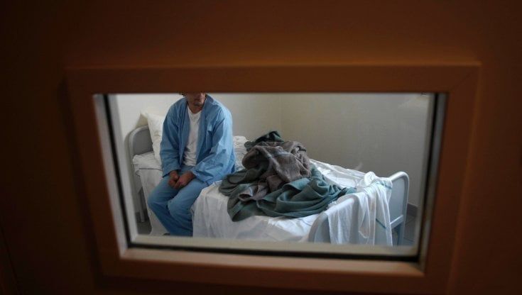 Sicilia, ricoveri record per il disagio mentale. E i privati fanno affari