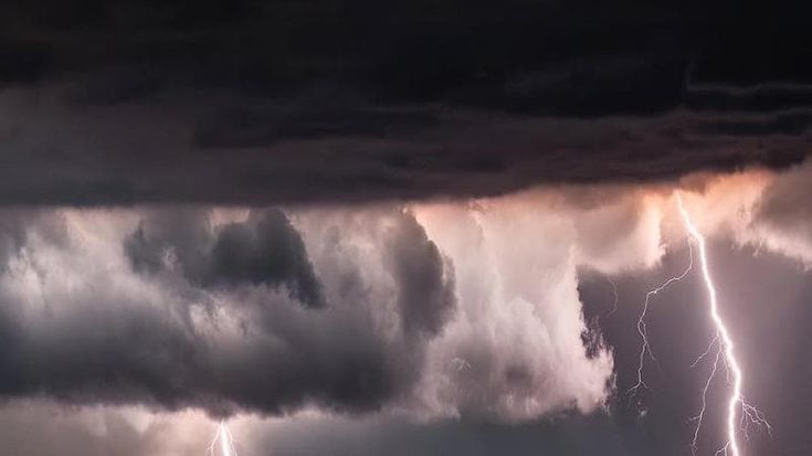 Il cacciatore di tornado: “Catturo tempeste anche in Italia. Si gioca tutto in pochi minuti”