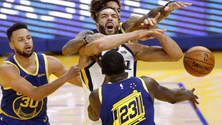 Basket Nba: Steph Curry stende gli Utah Jazz, Zion apre la crisi dei Clippers