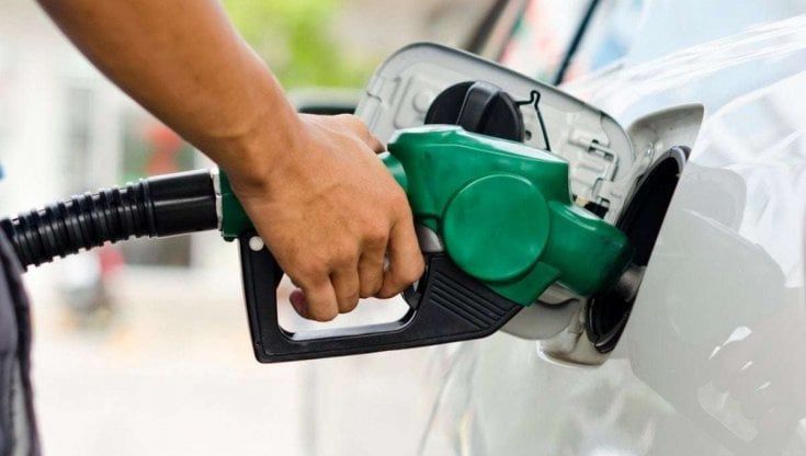 Auto a emissioni zero, il voto all'Europarlamento riaccende il dibattito sugli e-fuels