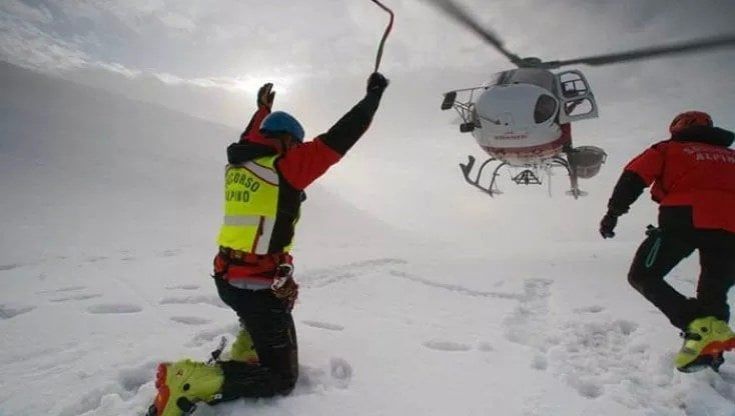 Val d'Aosta, è morta la donna soccorsa sul monte Zerbion: in alta quota con abiti leggeri e scarpe non adatte