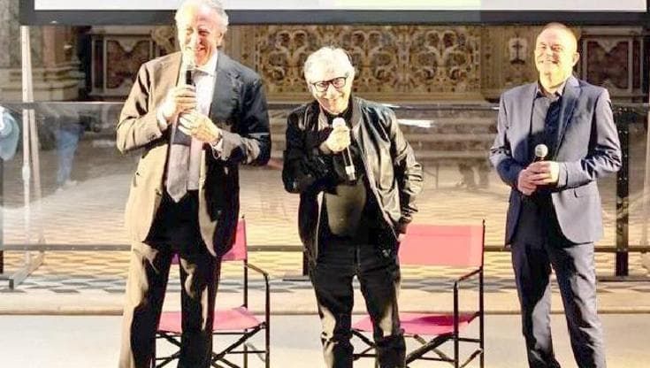 Nino D’Angelo prof: “Miles Davis comprò i miei dischi. Credevo giocasse nel Napoli”
