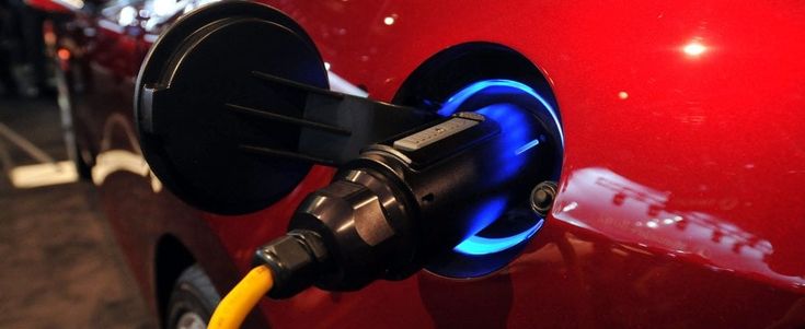 Auto elettriche, Italia fanalino di coda