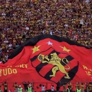In Brasile idea contro la violenza: in curva le mamme dei tifosi 