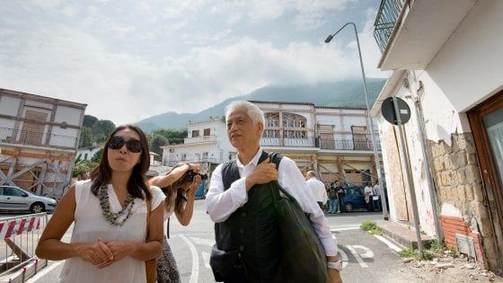 Ischia il monito dell’archistar giapponese: “Si è costruito troppo e senza criteri antisismici”