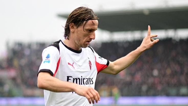 Le pagelle di Cremonese-Milan: Vardy si nasconde, De Winter certezza, Modric guida