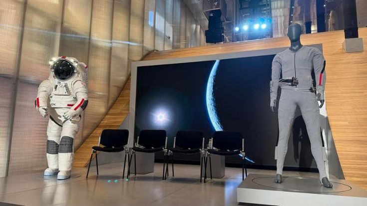 Dalla terra alla luna, l’astronauta veste Prada