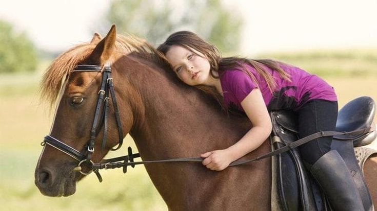 Guerre, dove i traumi dei bambini fuggiti da orrori sono affrontati anche sulla sella di un cavallo