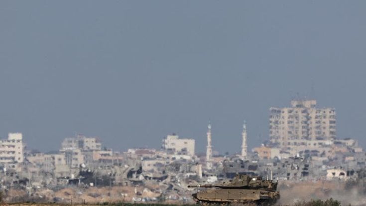 Israele - Hamas, le news del 25 dicembre: raid su un campo profughi a Gaza: “Almeno cento morti”
