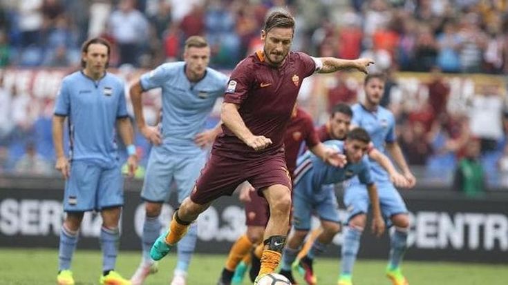 Totti e i tre rigori sbagliati dalla Roma, il vocale polemico che fa il giro della città