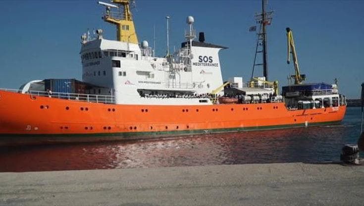 Dopo 9 anni crolla l’ennesimo processo contro le ong: su Aquarius nessun illecito sui rifiuti