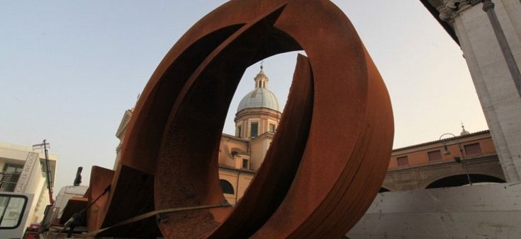 Addio alla scultrice Beverly Pepper, regina della Land Art