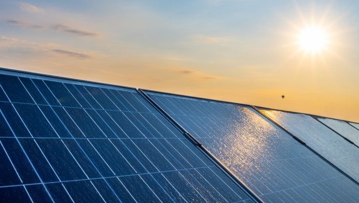 Terna: consumi elettrici in crescita del 2,2% a luglio