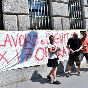 Istat, occupazione in ripresa con indeterminati e over 50
