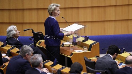 Brexit, via libera del Consiglio europeo all'uscita del Regno Unito