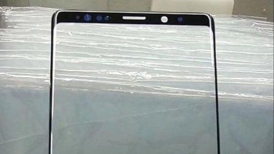 Samsung Galaxy S10: a tutto schermo, cinque modelli e 5G