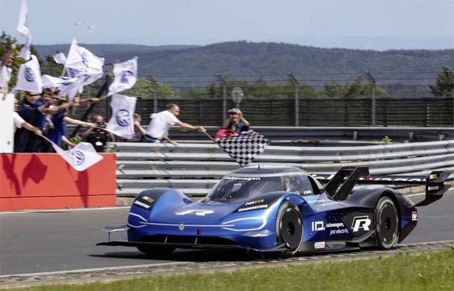 Volkswagen ID. R, che record al Nürburgring-Nordschleife