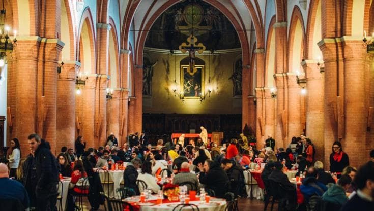 Da Sant’Egidio alle Cucine Popolari, i pranzi di Natale per 1500 persone fragili e sole