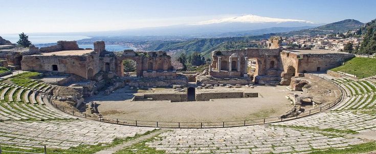 La lirica d'estate torna nei teatri antichi