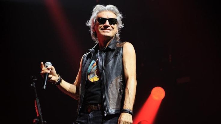 Ligabue inaugura l’Unipol Dome: l’Arena Santa Giulia apre la stagione dei concerti