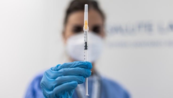 Vaccino  Covid, posso farlo se sono allergico al glicole?