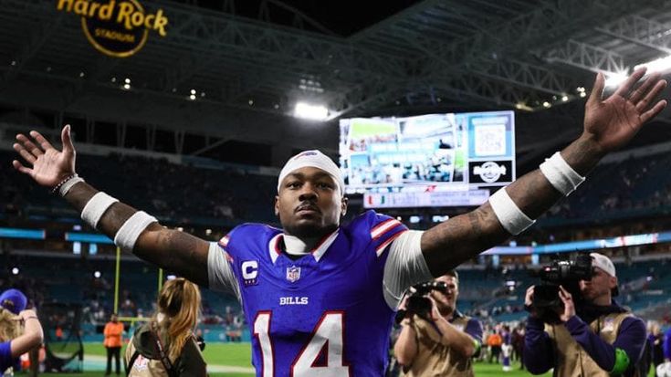 Nfl, Steelers, Packers, Bills, Bucs e Texans acciuffano i play off