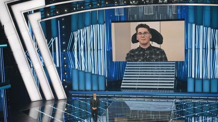 Paolo Sarullo, dalla brutale aggressione in strada al palco di Sanremo