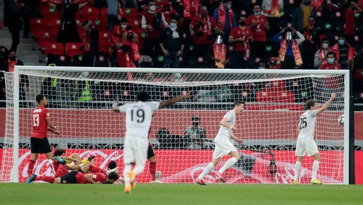 Mondiale per Club, il Bayern batte 2-0 l'Al-Ahly e vola in finale