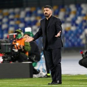 Napoli: Gattuso pronto a cambiare contro l'Inter. Anche la multa per Milik