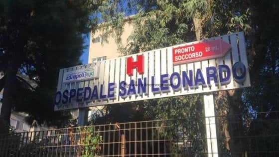 Donna positiva al coronavirus partorisce al San Leonardo di Castellammare