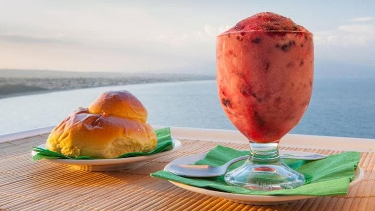 Non è estate se non c’è la granita. Di capperi, magari
