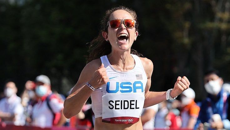 Le keniane dominano la maratona. Bronzo a Seidel, l'atleta che lotta con la bulimia